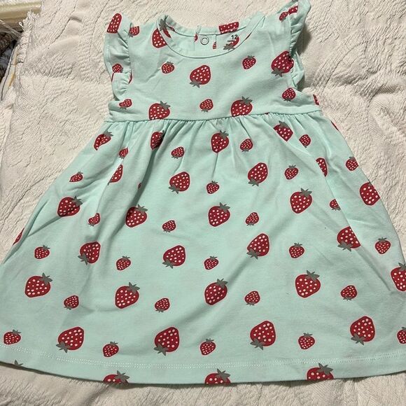 NEW Sweet Strawberry Sleeveless Lightweight Cotton Flutter Sleeve Summer Dress - Picture 1 of 3